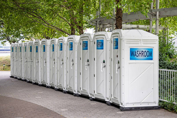 Best Restroom trailer rental cost  in St Paul, MO