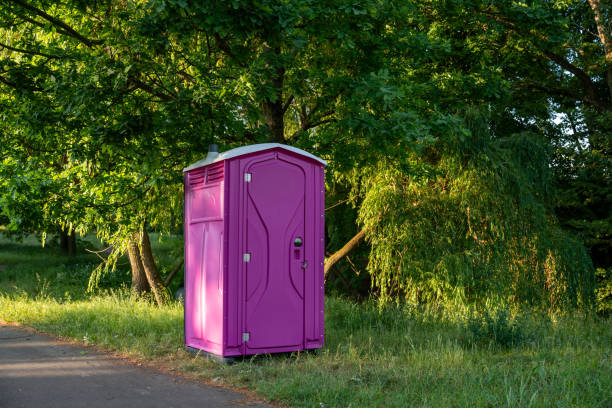 Best Portable bathroom rental  in St Paul, MO